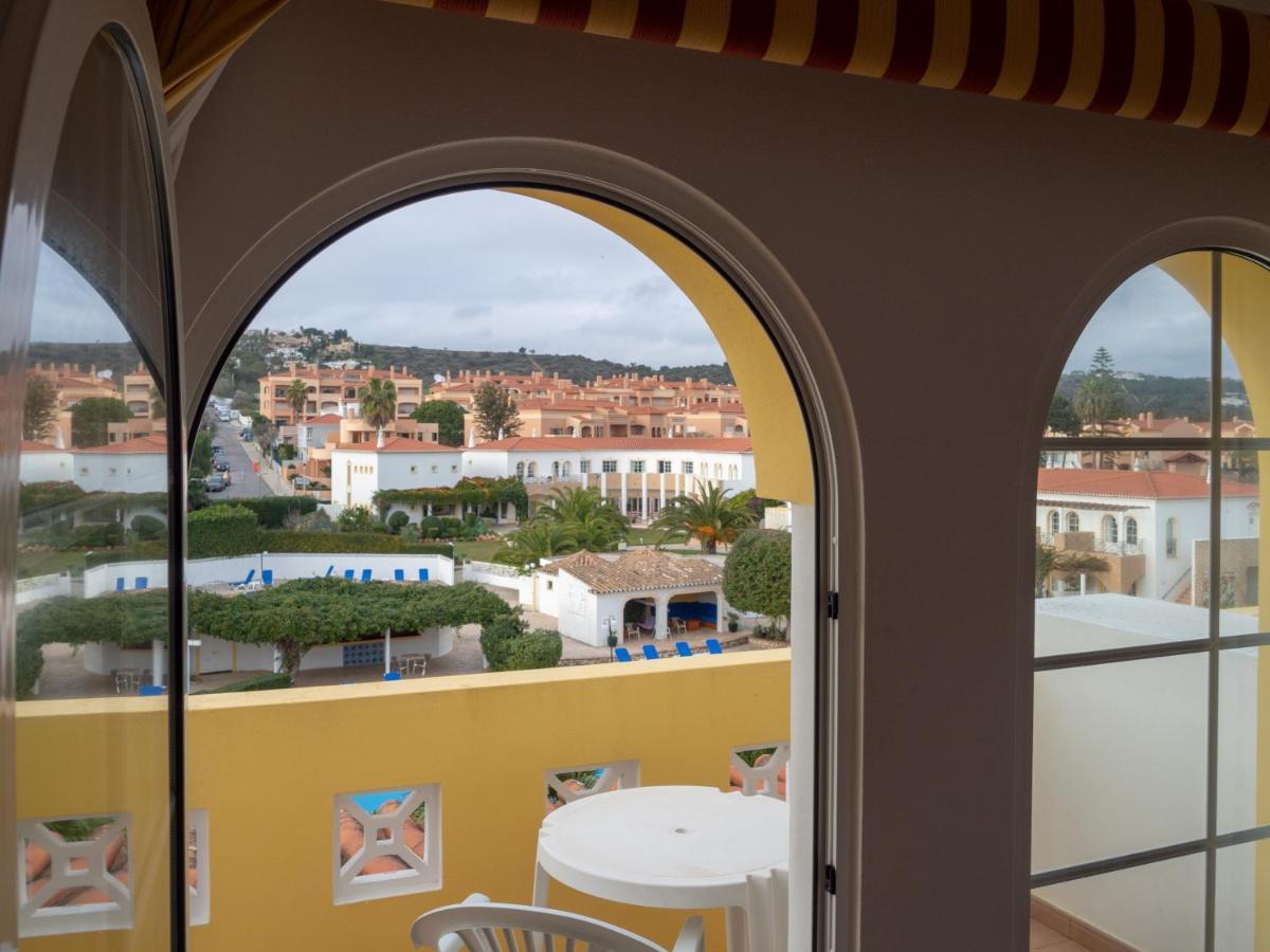 Luz Bay Hotel Екстериор снимка