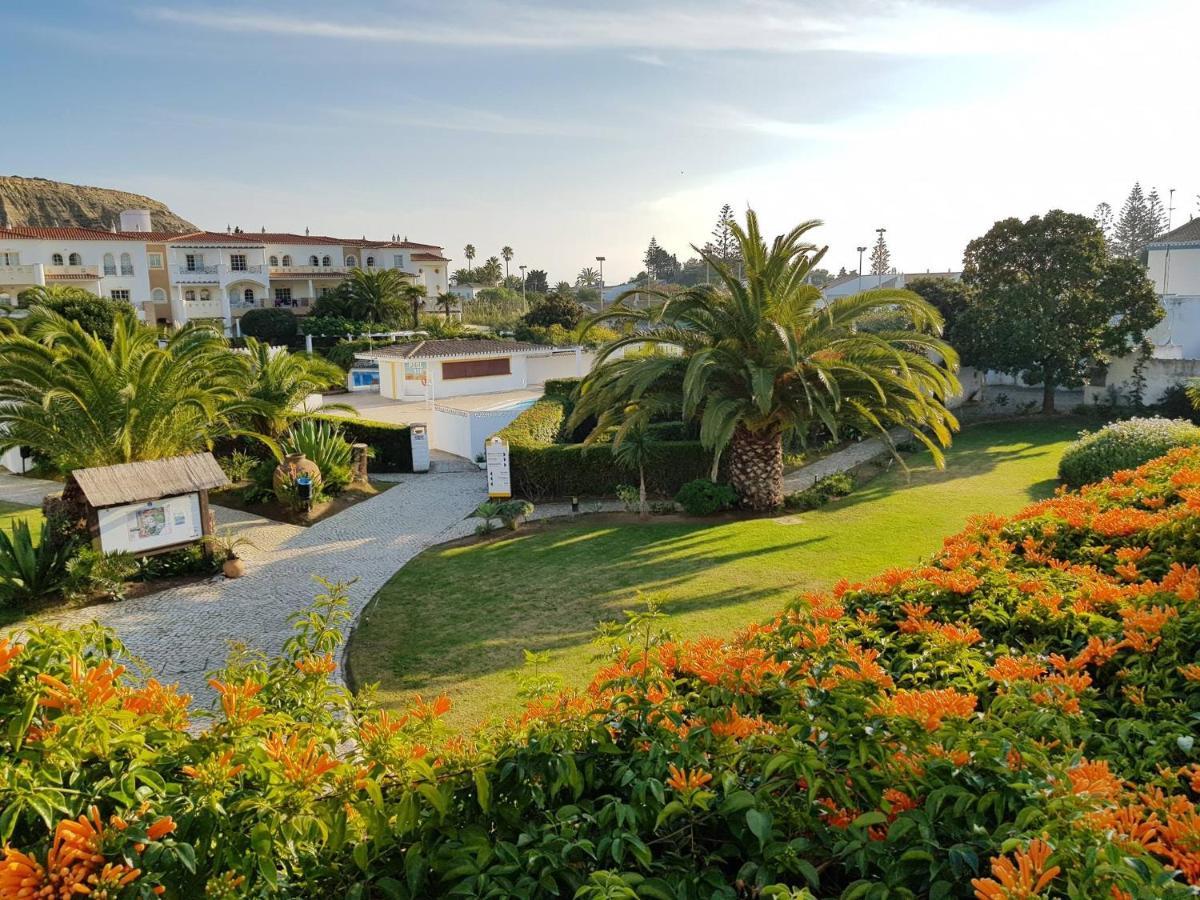 Luz Bay Hotel Екстериор снимка